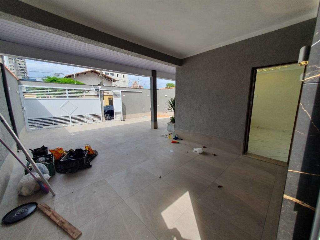 Casa com 5 quartos e 320 m² em Canto Do Forte, Praia Grande