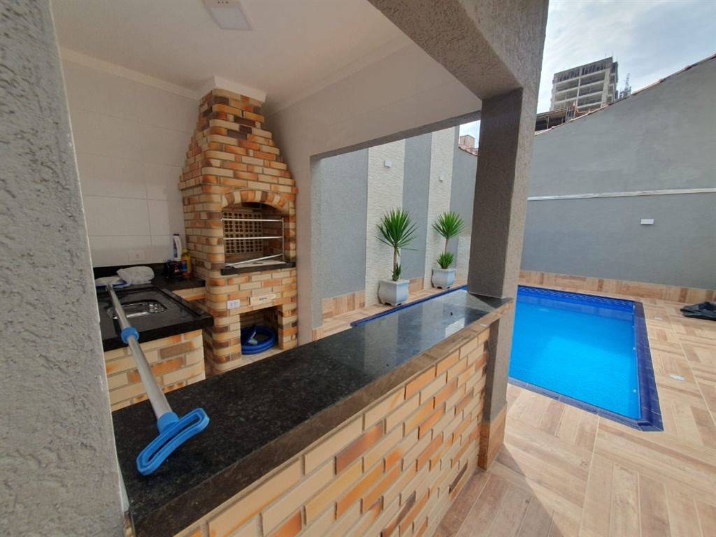 Casa com 5 quartos e 320 m² em Canto Do Forte, Praia Grande