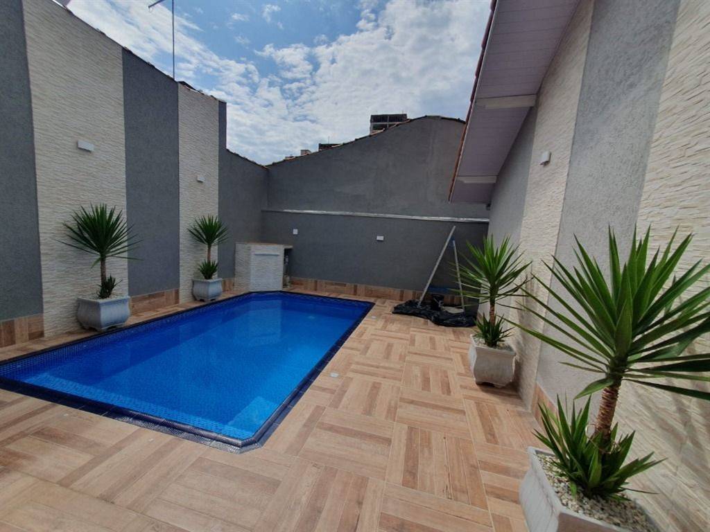 Casa com 5 quartos e 320 m² em Canto Do Forte, Praia Grande
