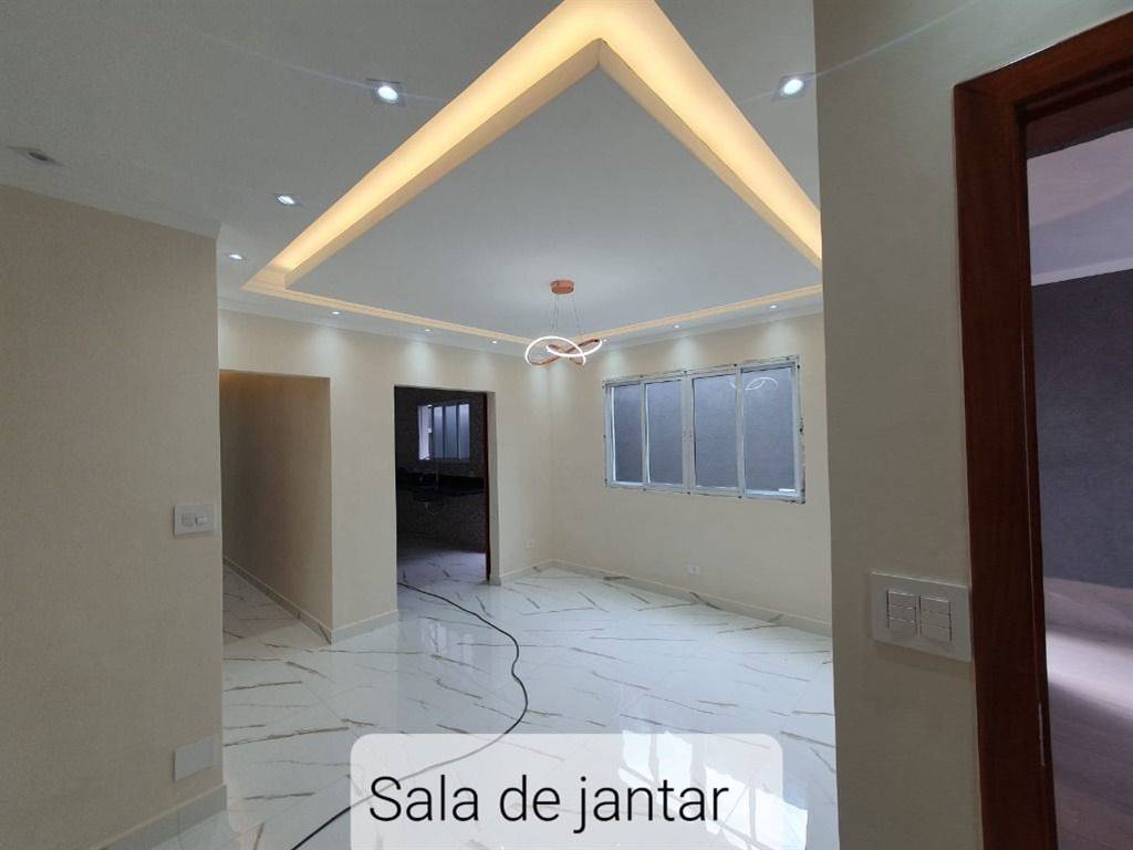 Casa com 5 quartos e 320 m² em Canto Do Forte, Praia Grande
