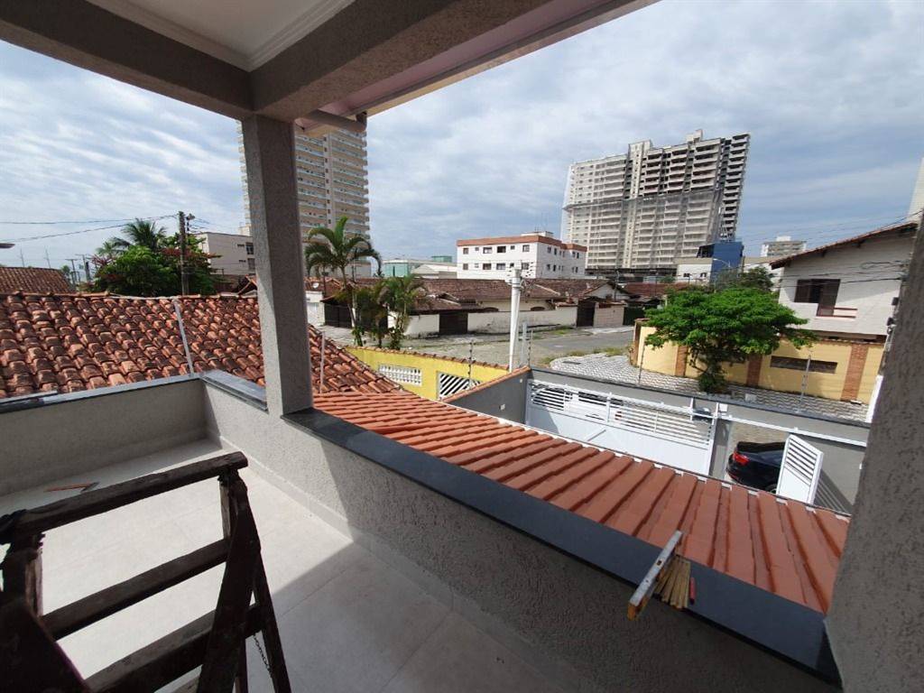 Casa com 5 quartos e 320 m² em Canto Do Forte, Praia Grande