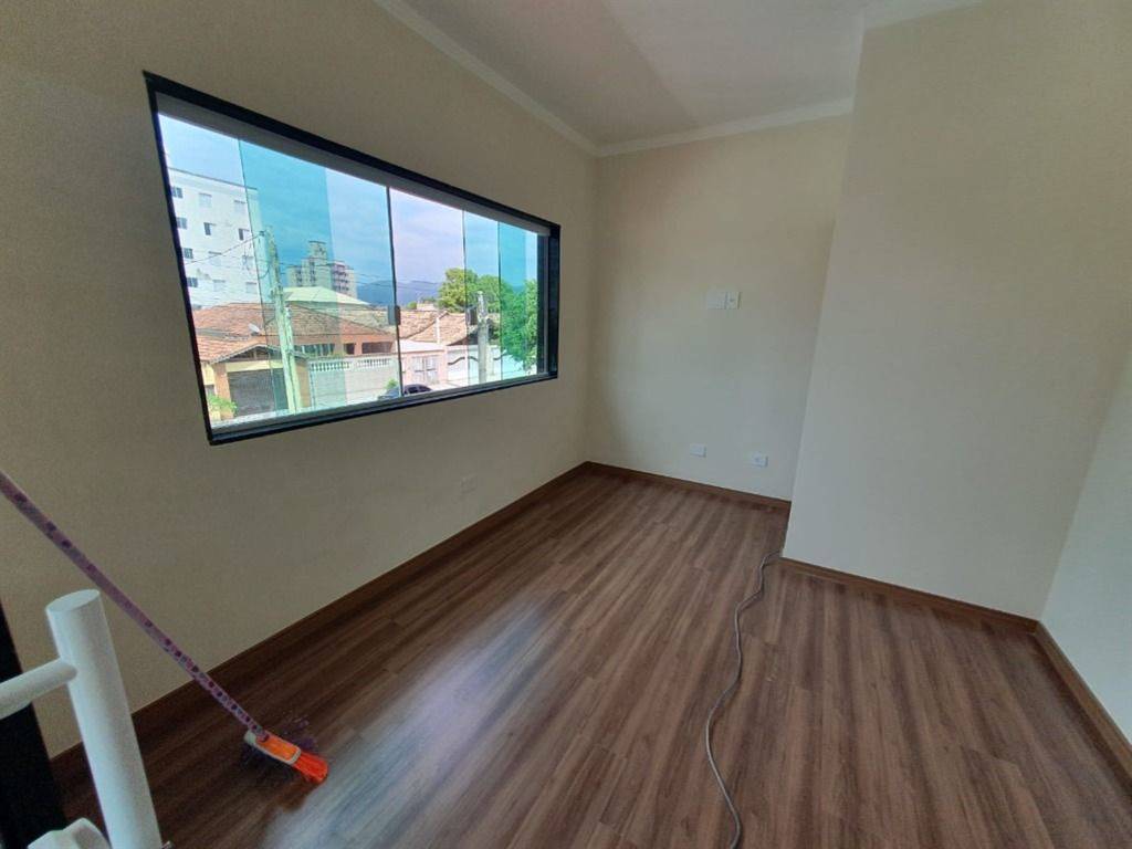 Casa com 5 quartos e 320 m² em Canto Do Forte, Praia Grande