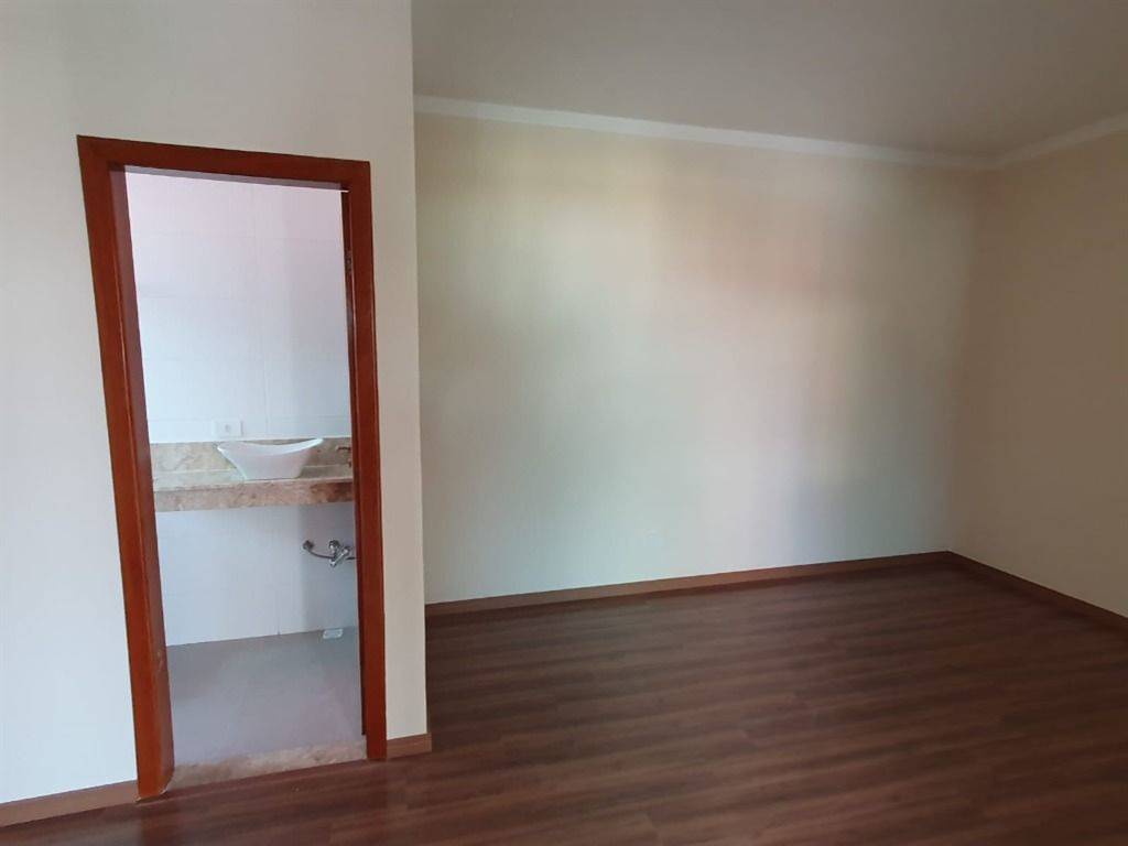 Casa com 5 quartos e 320 m² em Canto Do Forte, Praia Grande