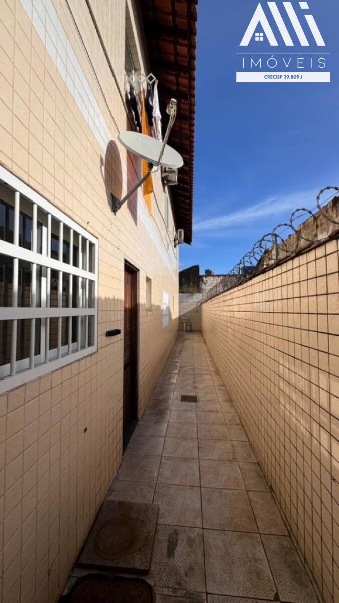 Casa com 2 quartos e 70 m² em Ocian, Praia Grande