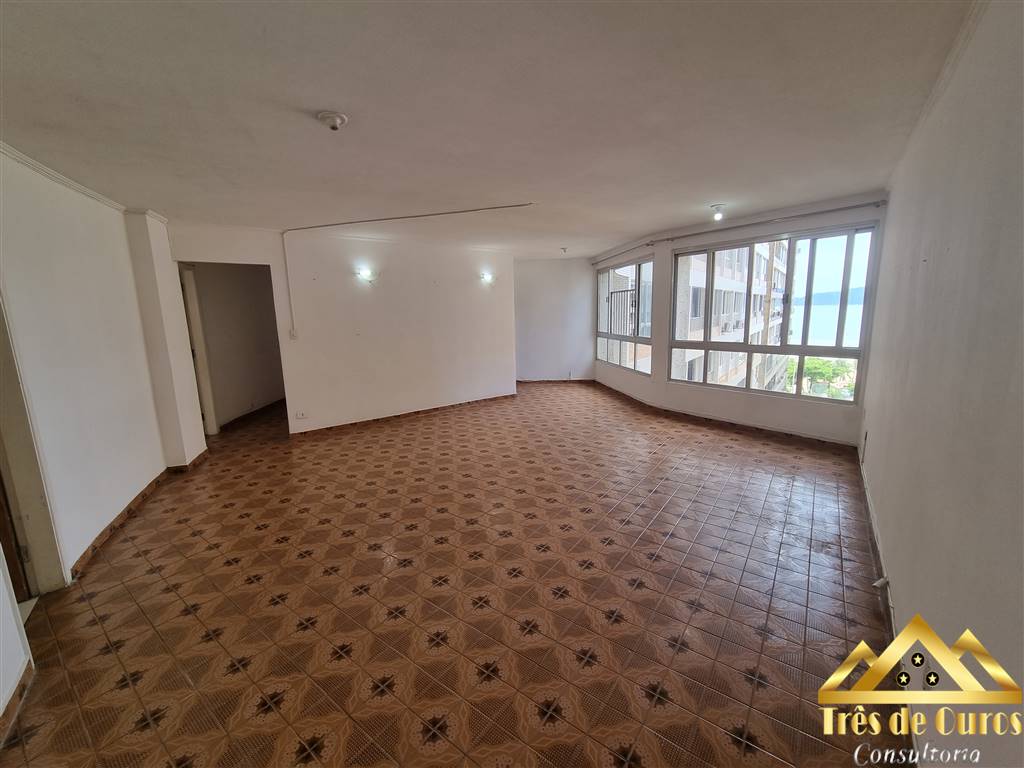 Apartamento com 3 quartos e 110 m² em Gonzaga, Santos
