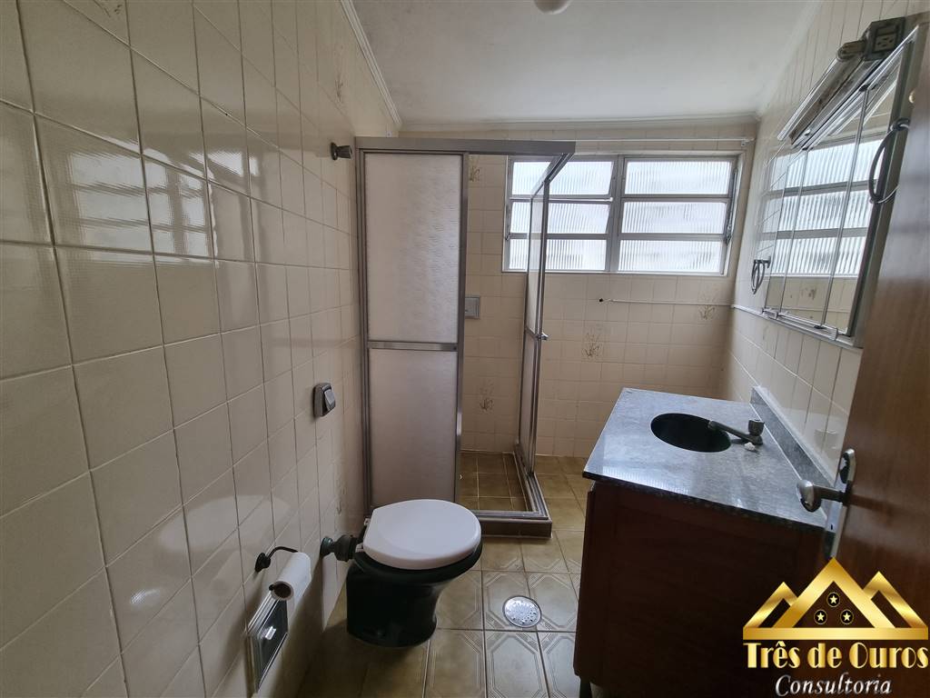 Apartamento com 3 quartos e 110 m² em Gonzaga, Santos