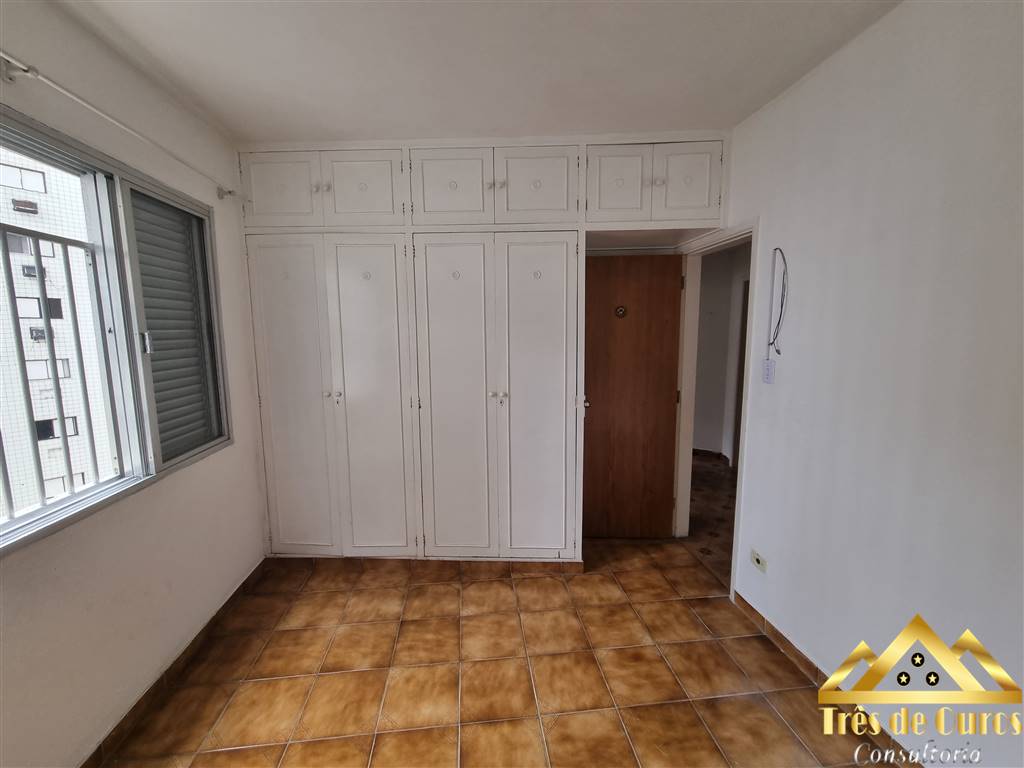 Apartamento com 3 quartos e 110 m² em Gonzaga, Santos