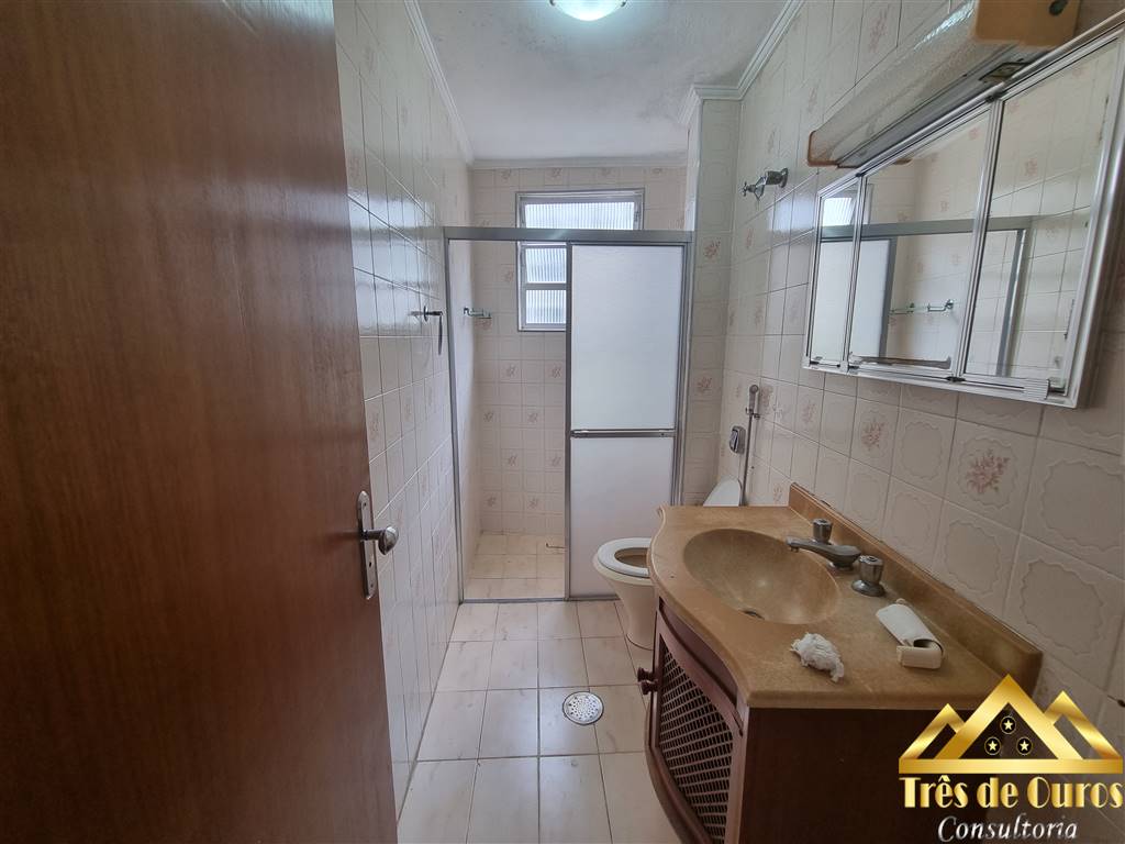 Apartamento com 3 quartos e 110 m² em Gonzaga, Santos