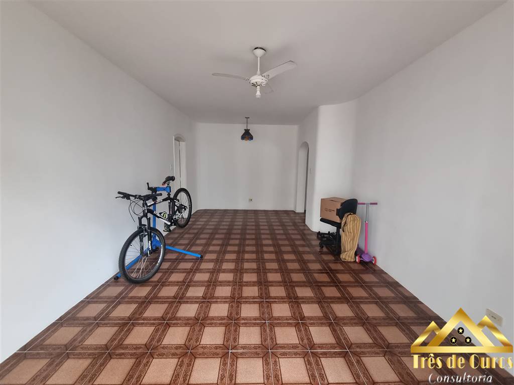 Apartamento com 1 quarto e 70 m² em Gonzaga, Santos