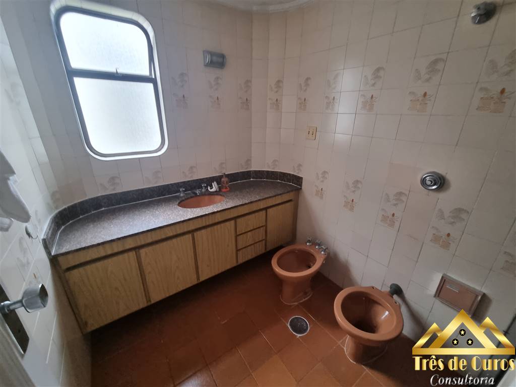 Apartamento com 1 quarto e 70 m² em Gonzaga, Santos