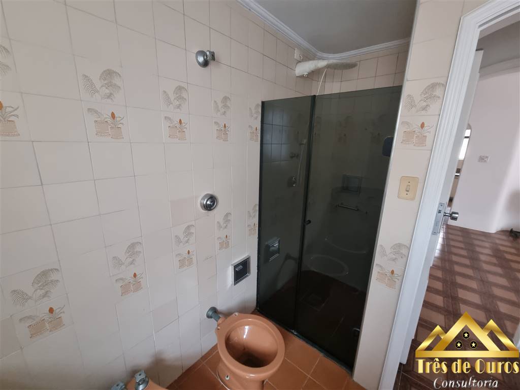 Apartamento com 1 quarto e 70 m² em Gonzaga, Santos