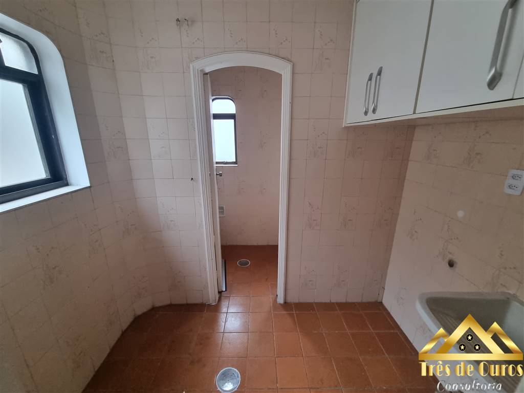Apartamento com 1 quarto e 70 m² em Gonzaga, Santos