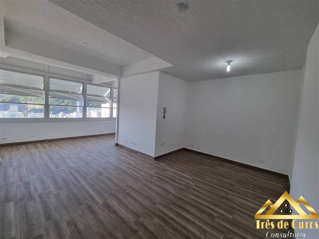 Apartamento com 2 quartos e 85 m² em Gonzaga, Santos