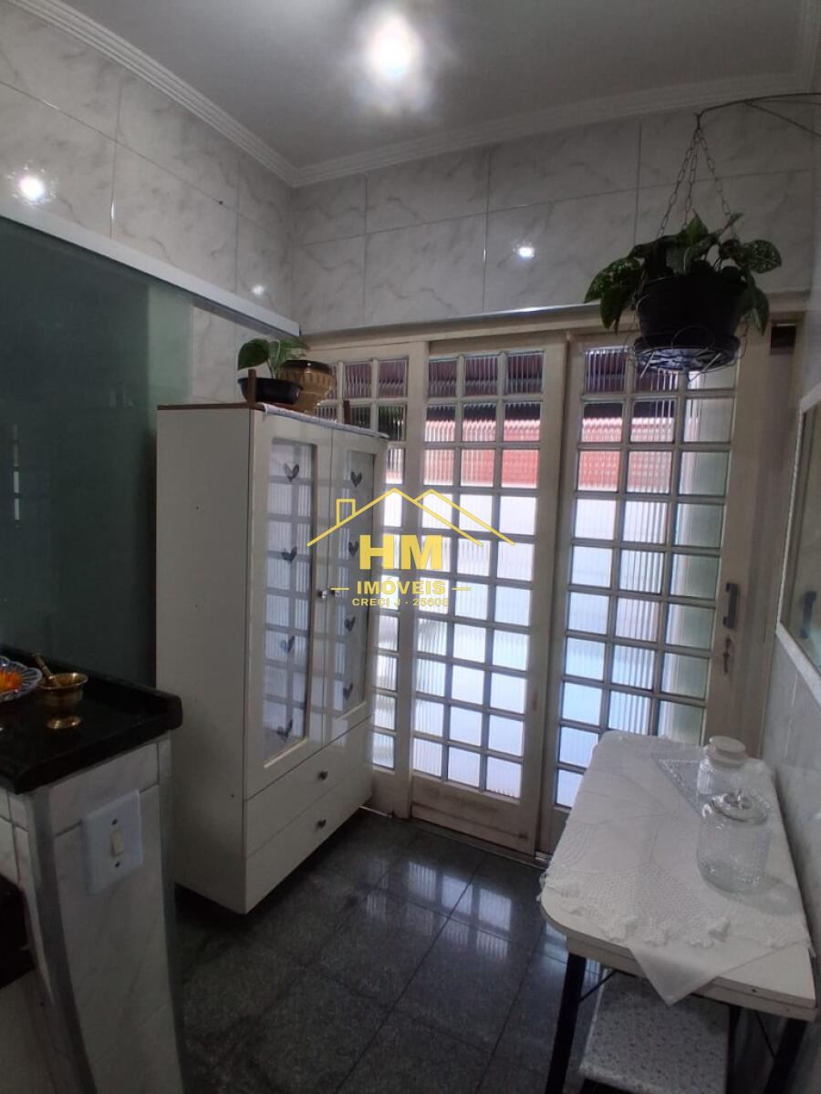 Casa com 2 quartos e 75 m² em Centro, São Vicente
