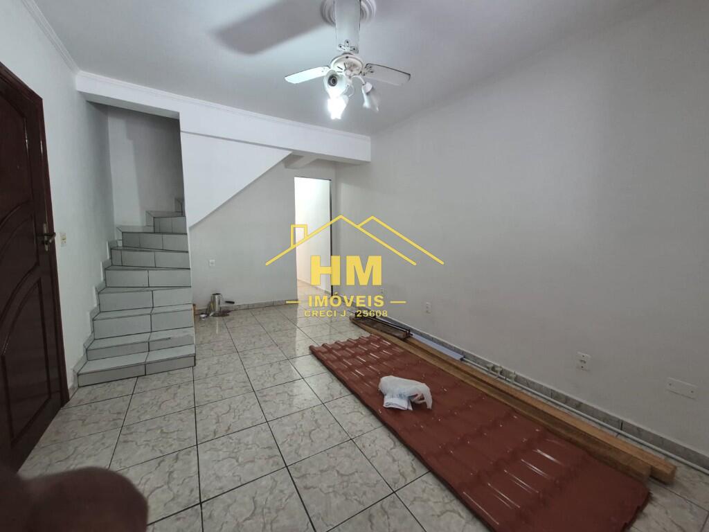 Casa com 3 quartos e 100 m² em Centro, São Vicente