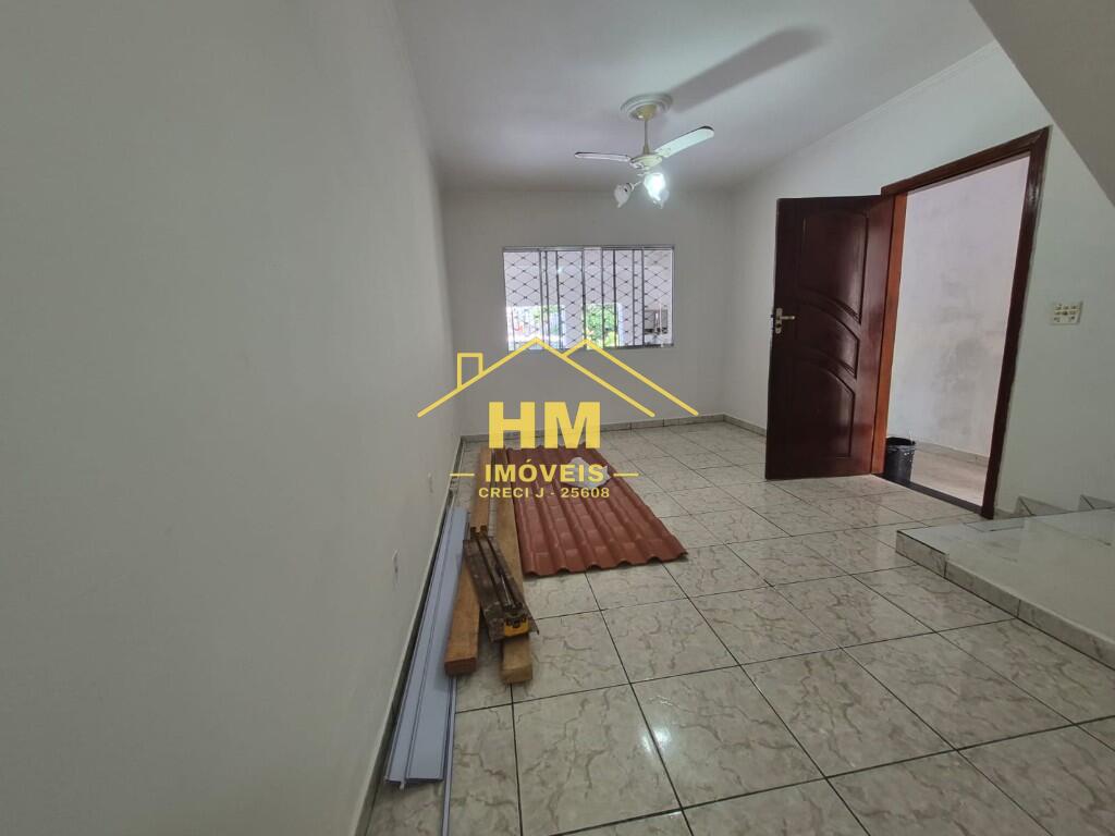 Casa com 3 quartos e 100 m² em Centro, São Vicente