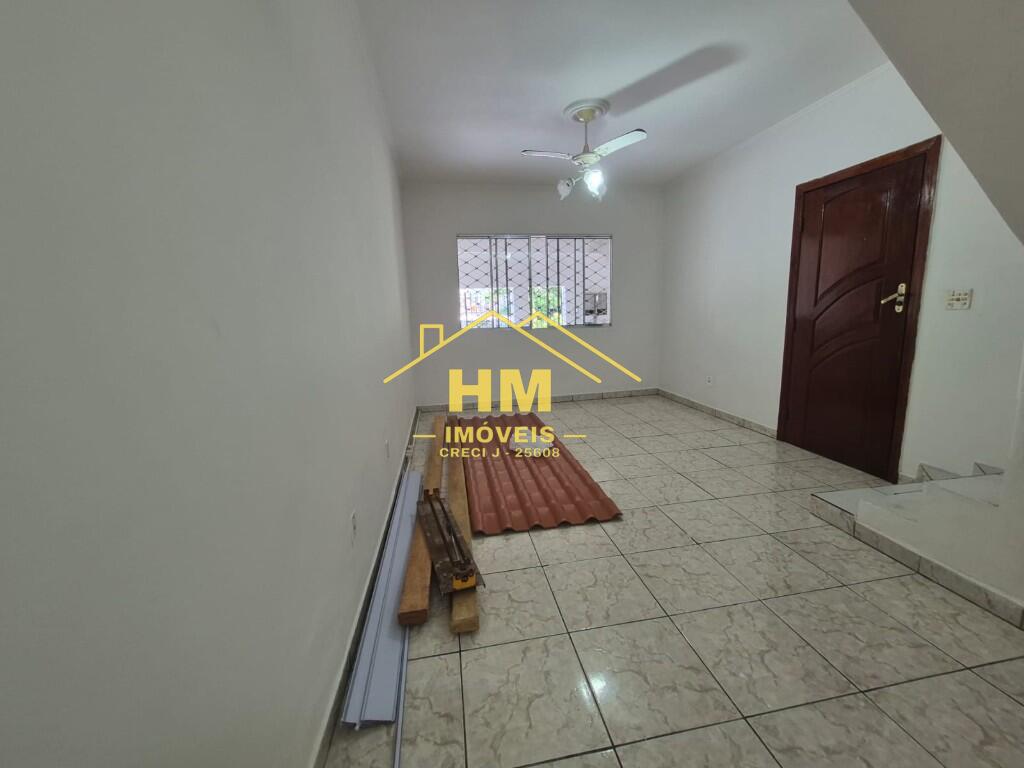 Casa com 3 quartos e 100 m² em Centro, São Vicente