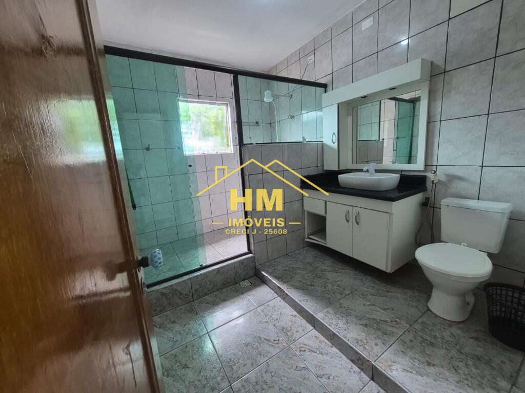 Casa com 3 quartos e 100 m² em Centro, São Vicente