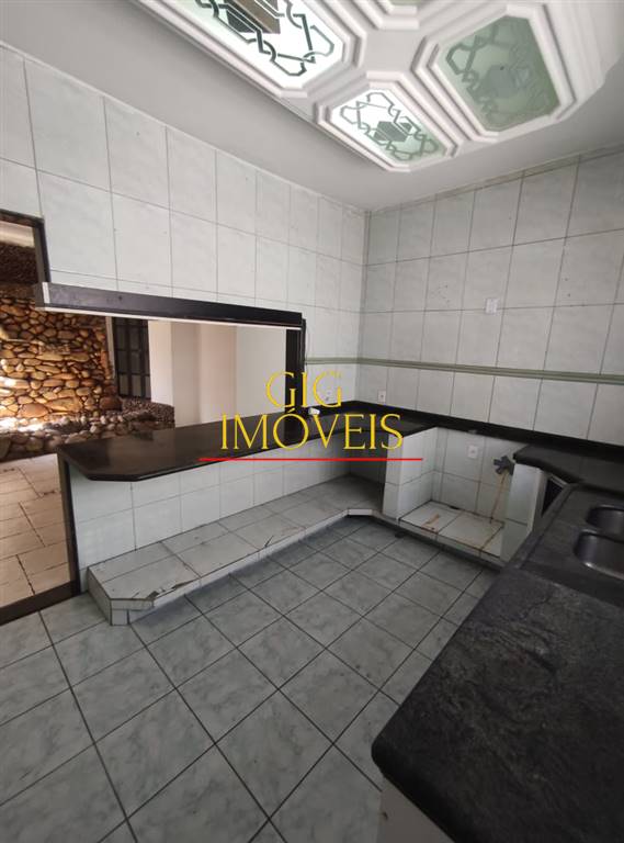 Casa com 4 quartos e 215 m² em Aviação, Praia Grande
