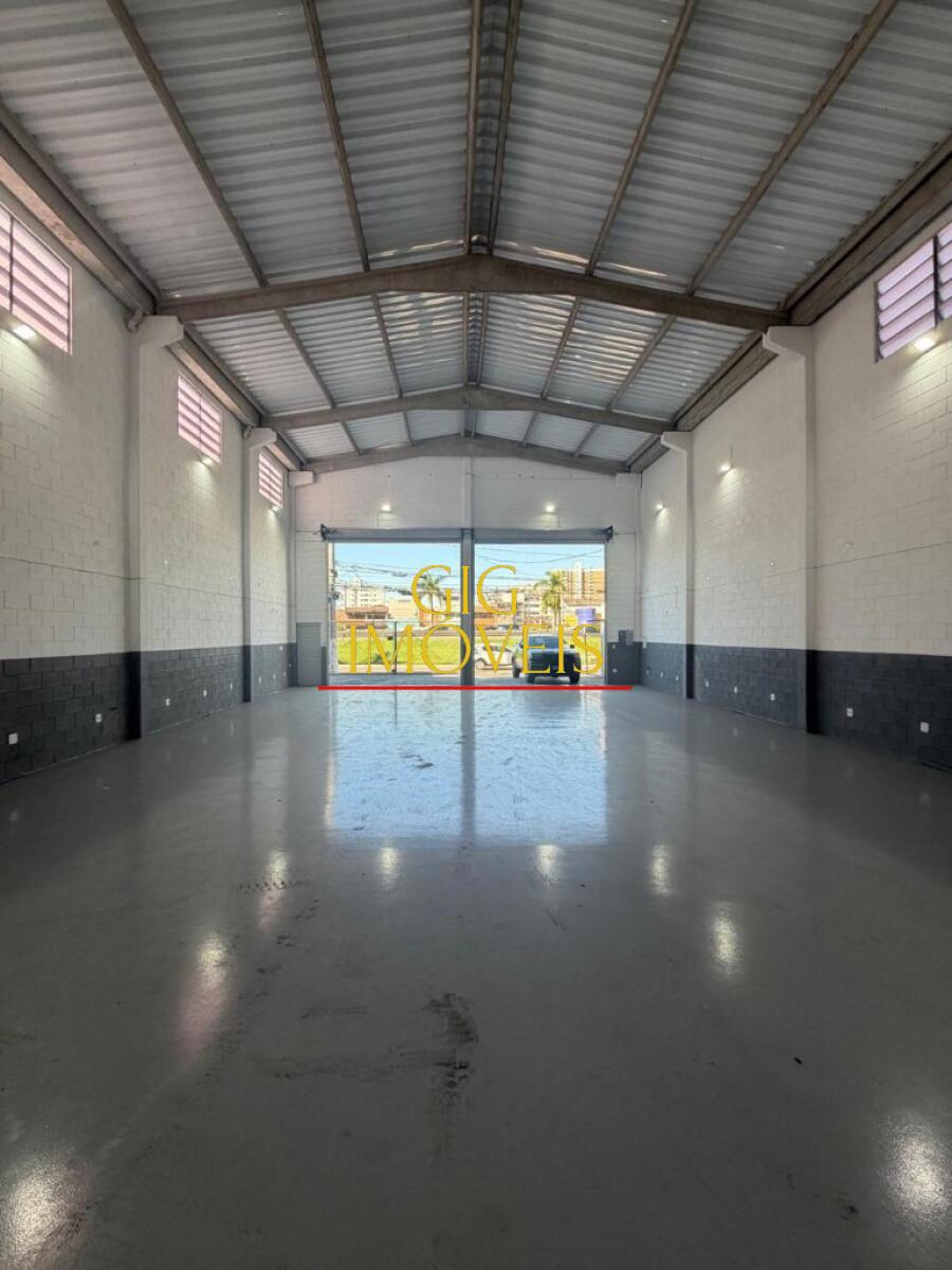 Apartamento com 360 m² em Aviação, Praia Grande