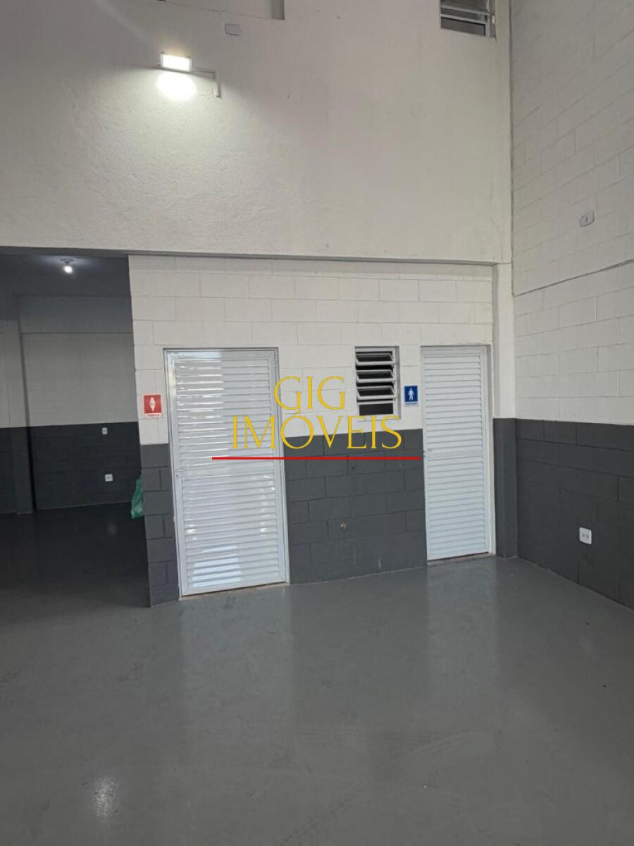 Apartamento com 360 m² em Aviação, Praia Grande