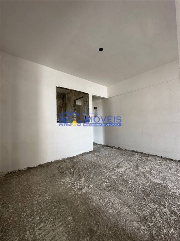 Apartamento com 2 quartos e 83 m² em Vila Mirim, Praia Grande