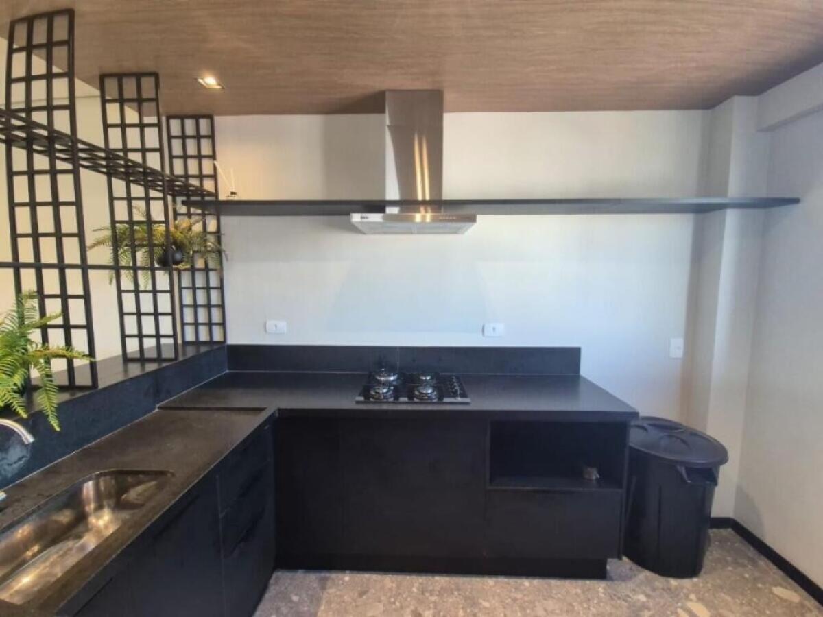 Apartamento com 2 quartos e 72 m² em Aviação, Praia Grande