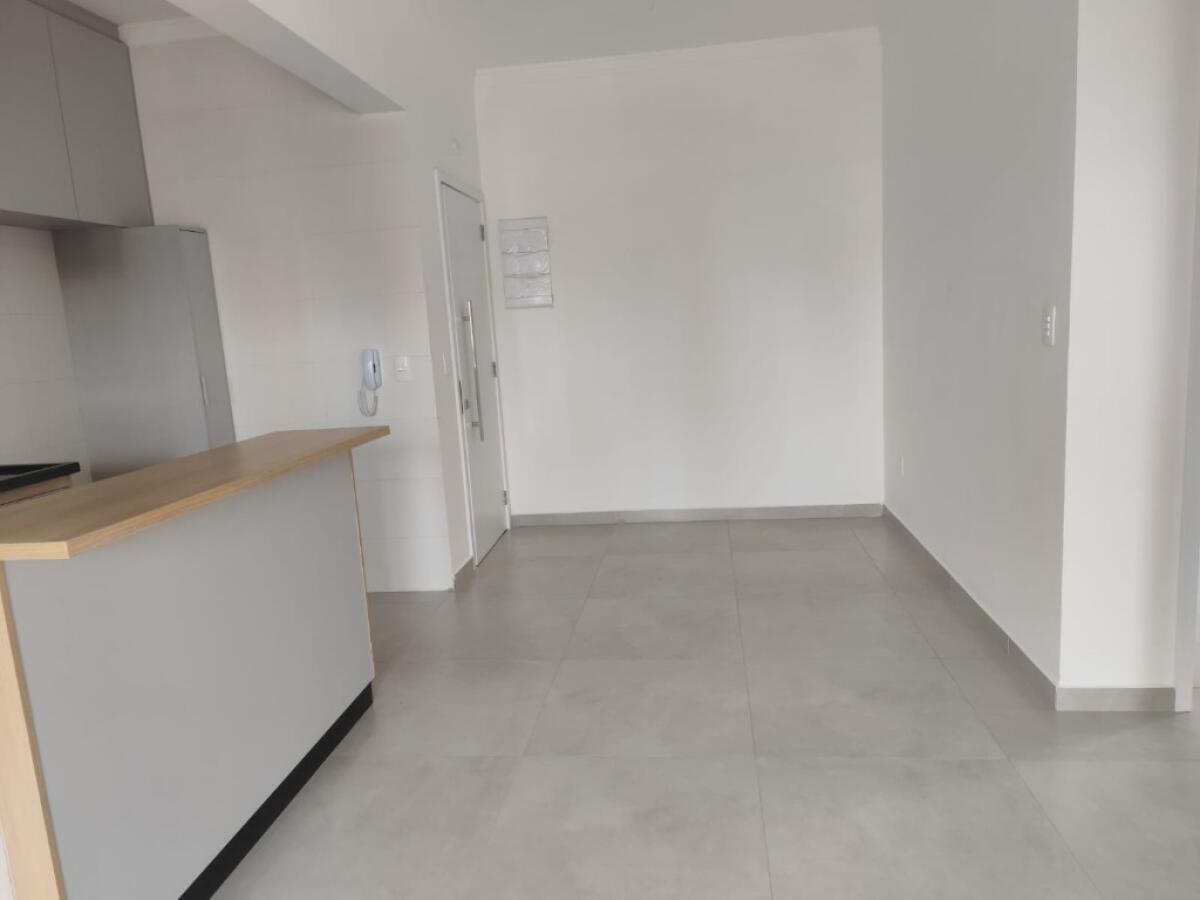 Apartamento com 2 quartos e 72 m² em Aviação, Praia Grande