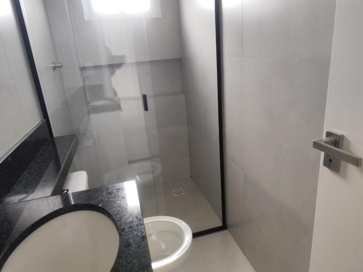 Apartamento com 2 quartos e 72 m² em Aviação, Praia Grande