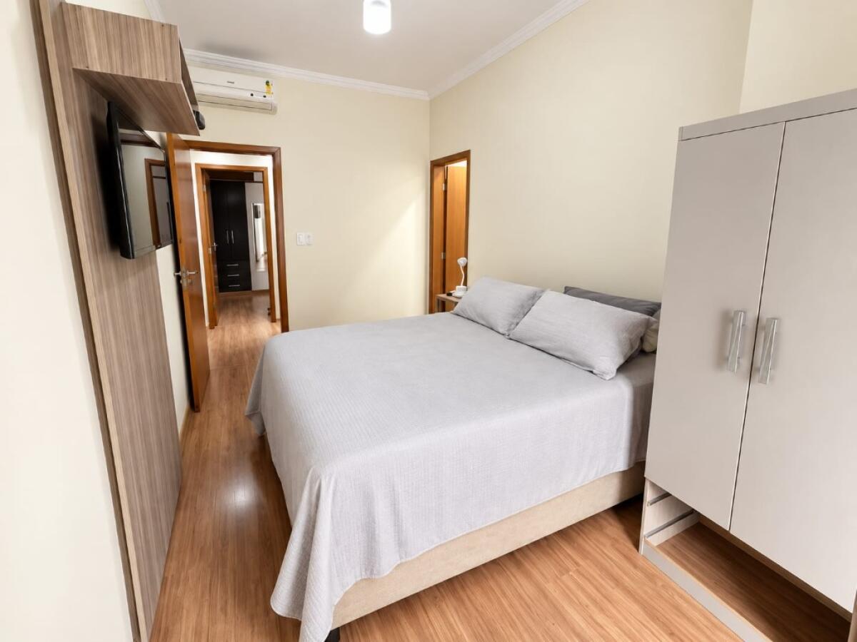 Apartamento com 2 quartos e 72 m² em Aviação, Praia Grande