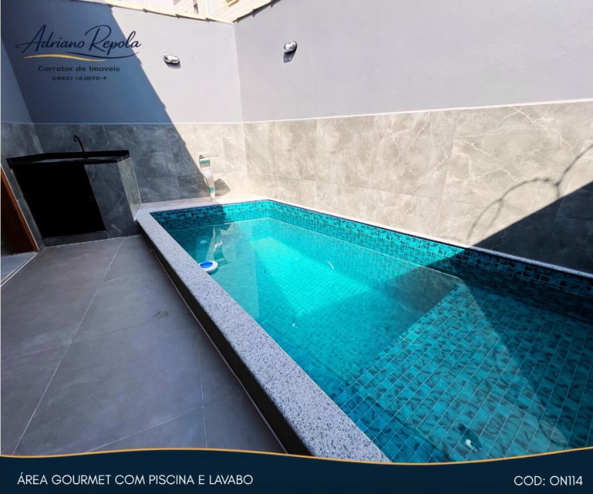 Casa com 2 quartos e 70 m² em Centro, Mongaguá