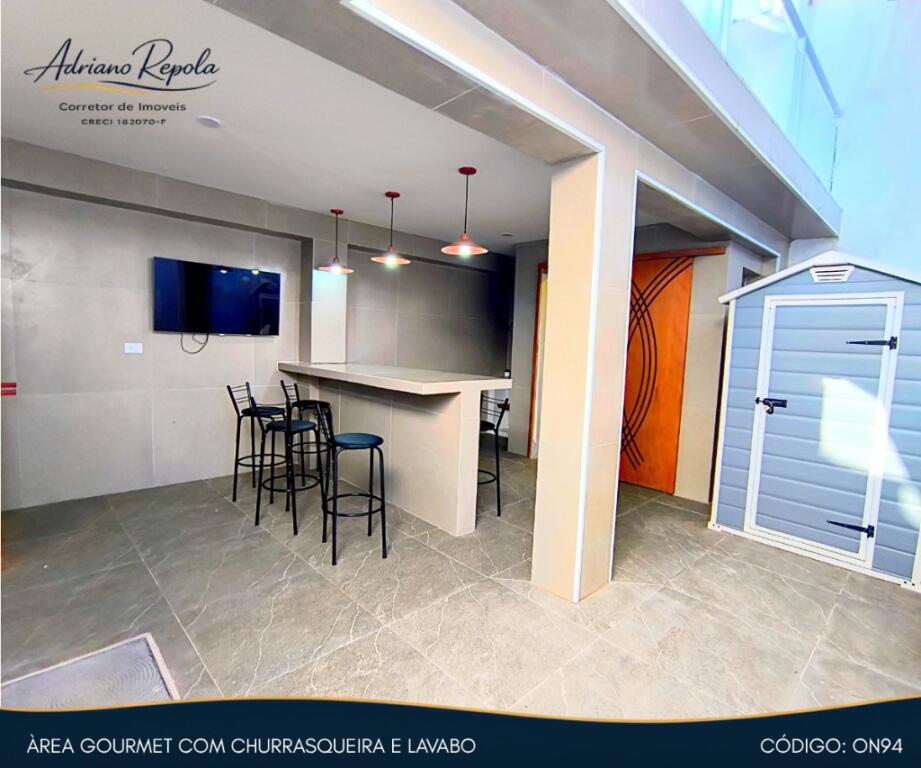 Casa com 3 quartos e 127 m² em Centro, Mongaguá