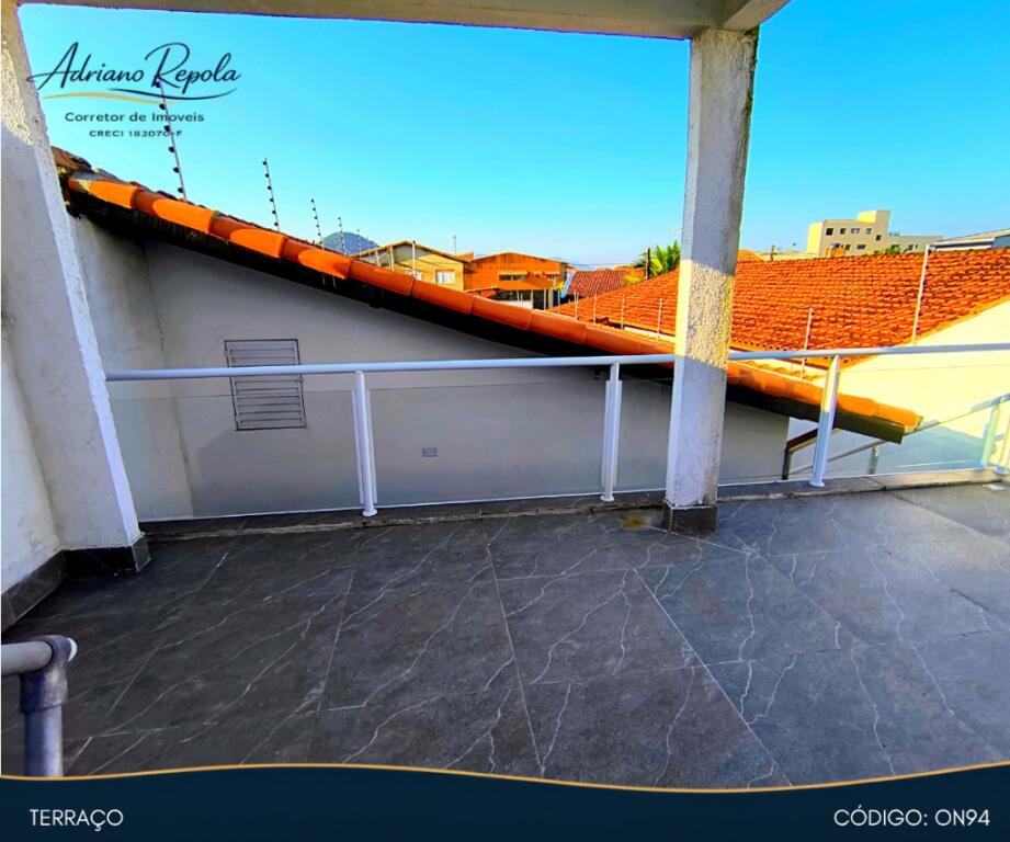 Casa com 3 quartos e 127 m² em Centro, Mongaguá