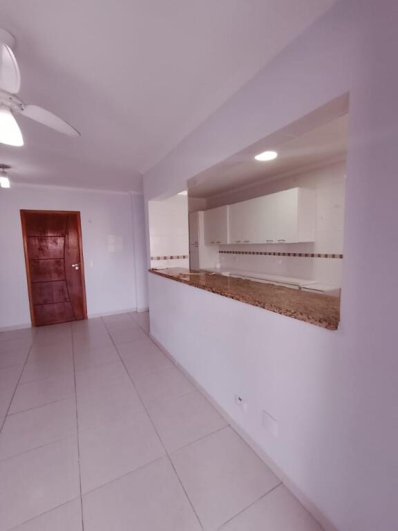 Apartamento com 2 quartos e 90 m² em Vila Tupi, Praia Grande
