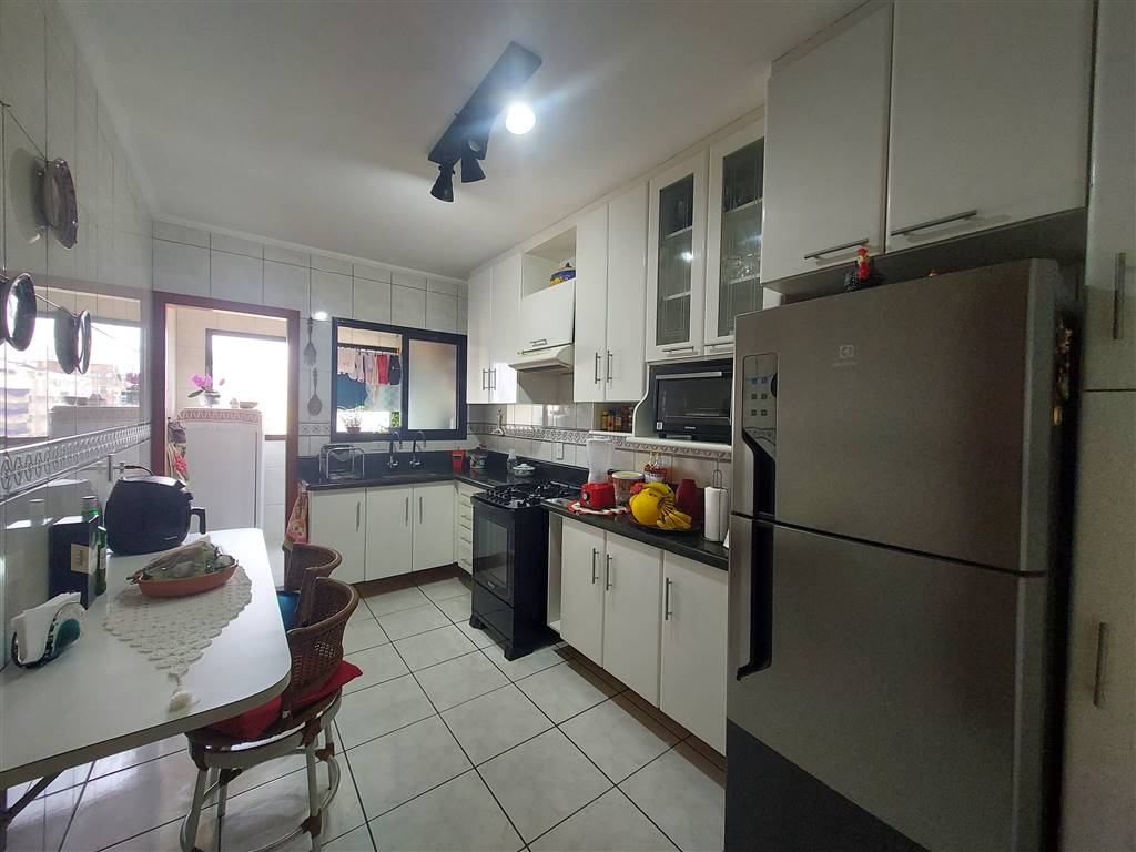 Apartamento com 2 quartos e 83 m² em Vila Guilhermina, Praia Grande