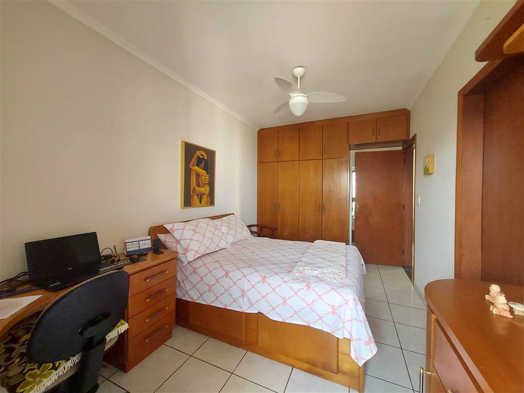 Apartamento com 2 quartos e 83 m² em Vila Guilhermina, Praia Grande