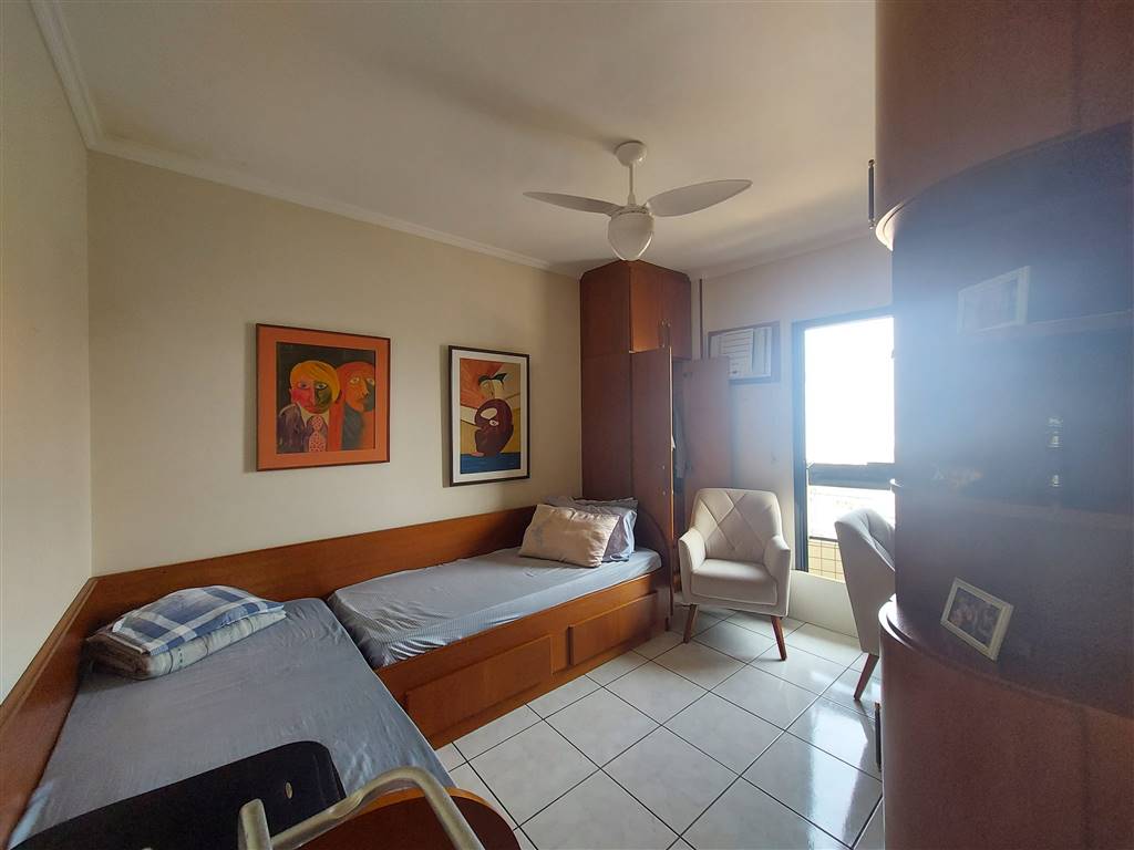 Apartamento com 2 quartos e 83 m² em Vila Guilhermina, Praia Grande