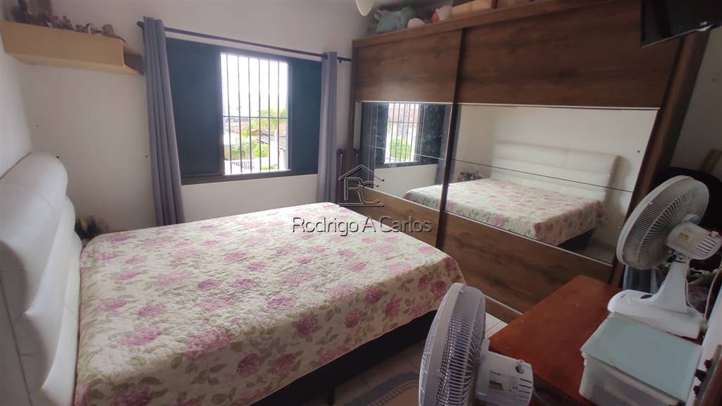Casa com 2 quartos e 69 m² em Vila Guilhermina, Praia Grande