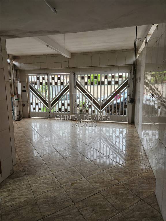Casa com 3 quartos e 14 m² em Boqueirão, Praia Grande
