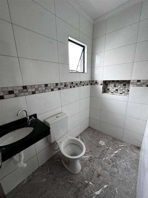 Casa com 2 quartos e 5618 m² em Agenor De Campos, Mongaguá