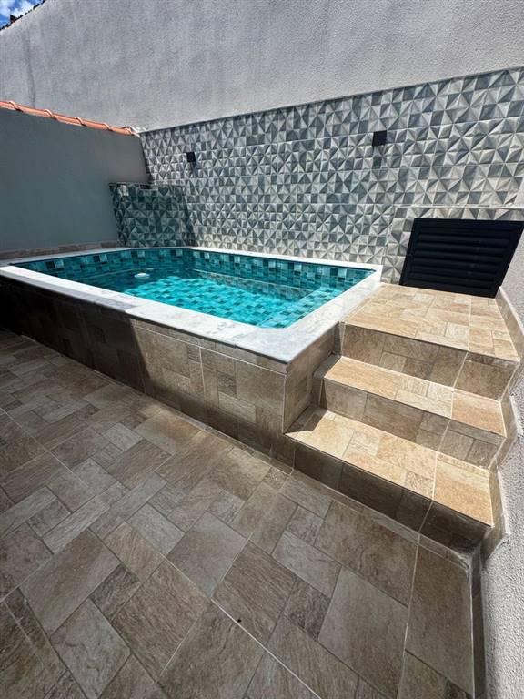Casa com 2 quartos e 5618 m² em Agenor De Campos, Mongaguá
