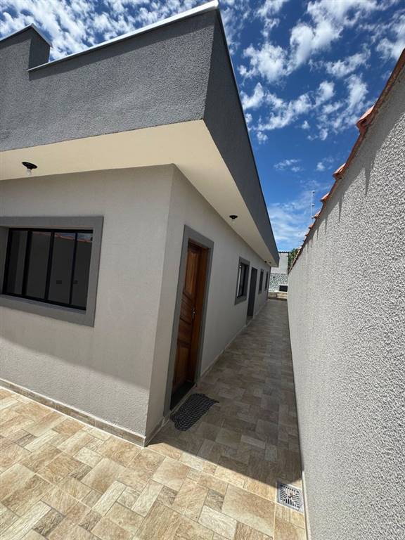 Casa com 2 quartos e 5618 m² em Agenor De Campos, Mongaguá