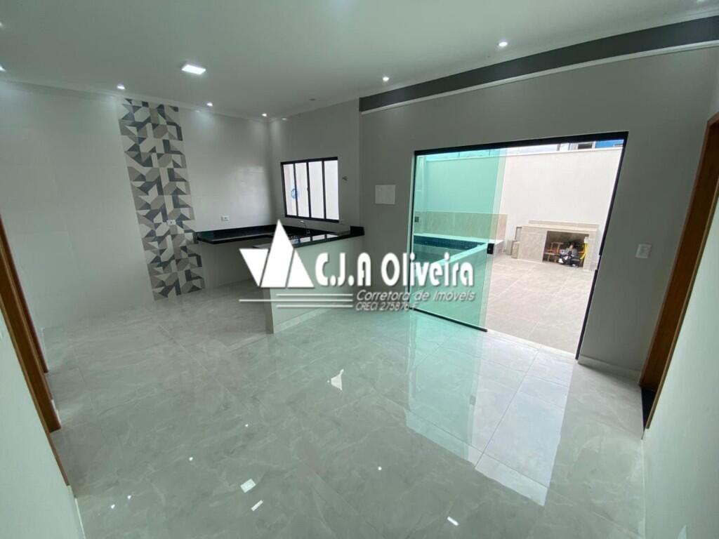 Casa com 3 quartos e 71 m² em Agenor De Campos, Mongaguá
