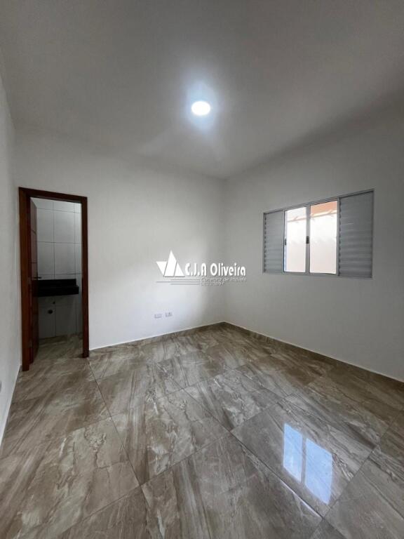 Casa com 2 quartos e 73 m² em Agenor De Campos, Mongaguá