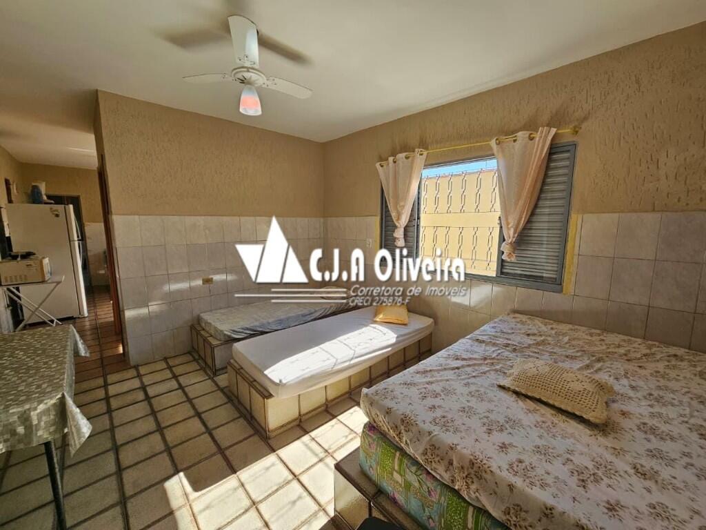 Casa com 2 quartos e 81 m² em Agenor De Campos, Mongaguá