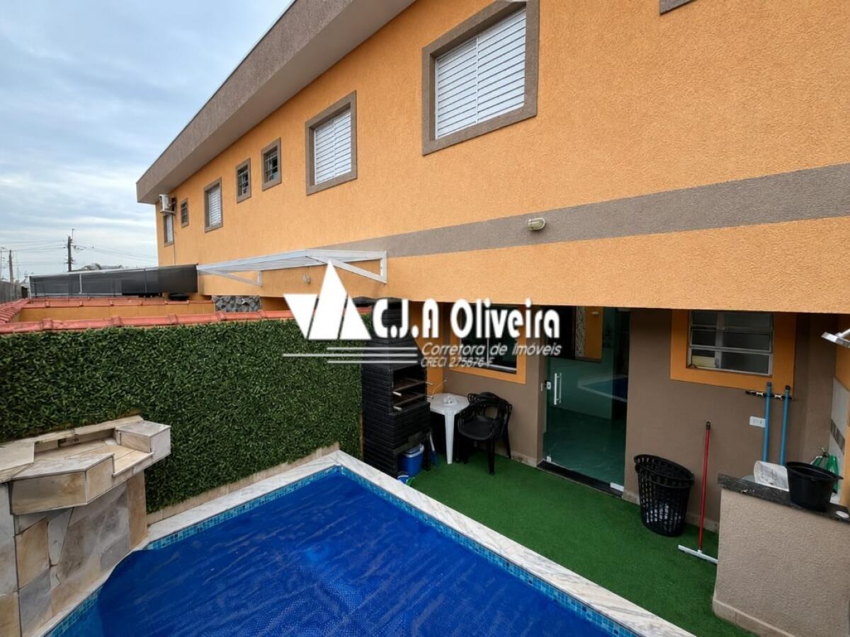 Casa com 2 quartos e 60 m² em Agenor De Campos, Mongaguá
