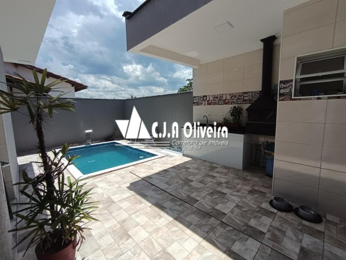 Casa com 3 quartos e 99 m² em Agenor De Campos, Mongaguá