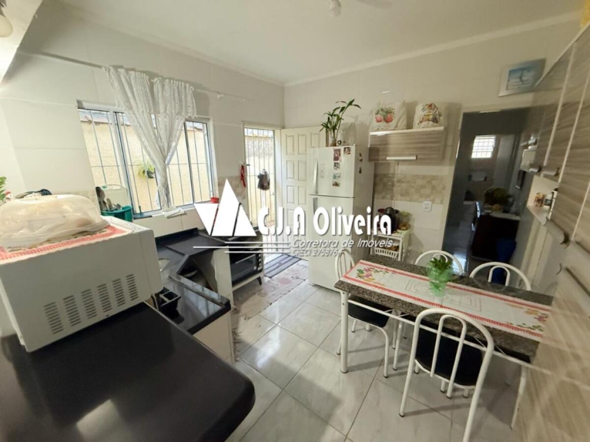 Casa com 2 quartos e 7147 m² em Agenor De Campos, Mongaguá