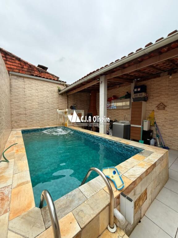 Casa com 3 quartos e 135 m² em Agenor De Campos, Mongaguá