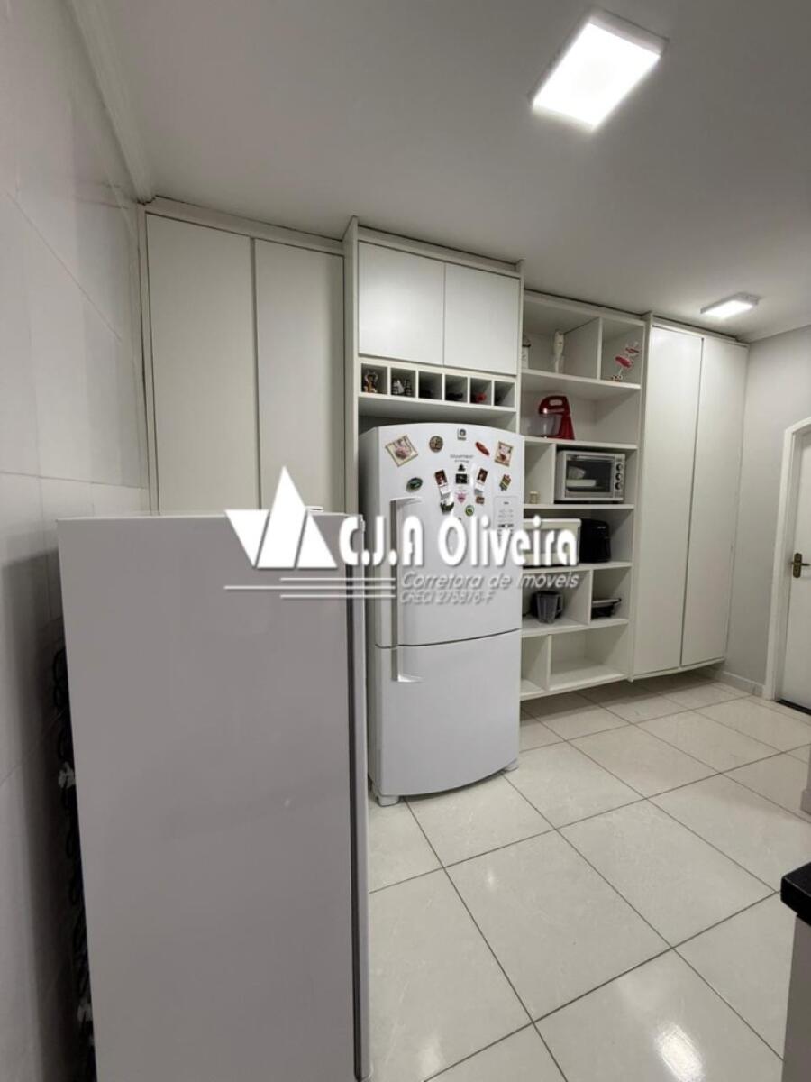 Casa com 4 quartos e 246 m² em Agenor De Campos, Mongaguá